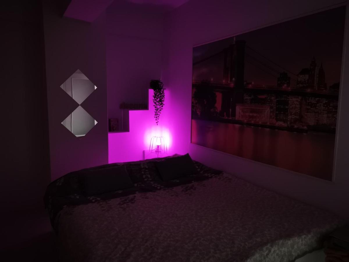 Iasi Jacuzzi Apartment A Екстериор снимка
